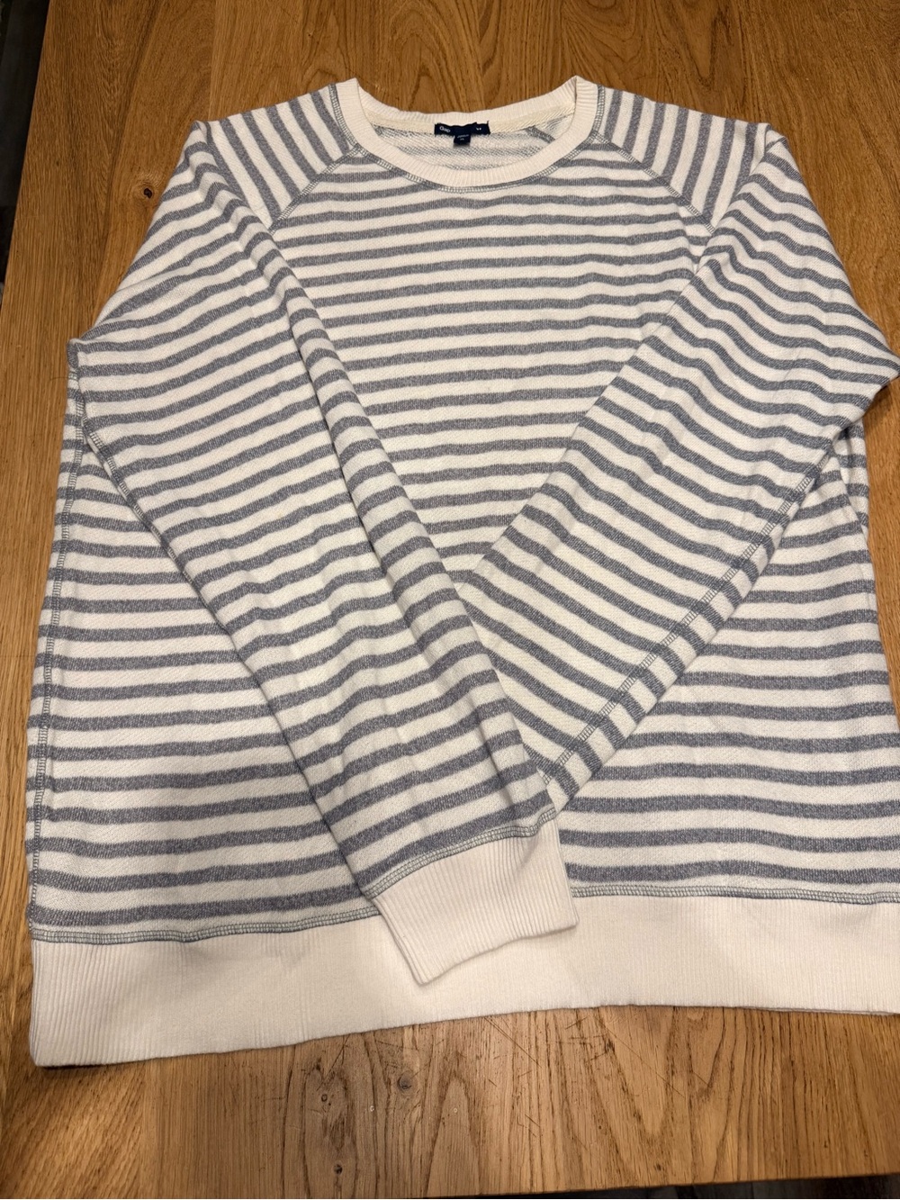 Gap COZY Striped Crewneck - Cream & Light Gray - EXCELLENT CONDITION